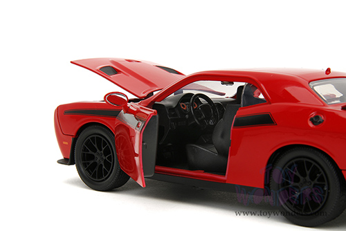 Jada Toys - Hollywood Rides | Dodge Challenger SRT with Glenn Diecast figure "The Walking Dead" (2015, 1/24 diecast model car, Red) 35185