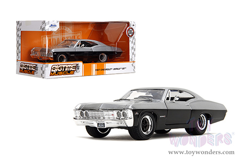 Jada Toys Bigtime Muscle - Chevrolet® Impala™ SS™ Hardtop (1967, 1/24 scale diecast model car, Silver/Black) 35217