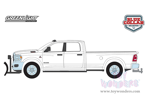 Greenlight - Blue Collar Collection Series 10 | Ram 2500 Tradesman Pickup Truck with Snow Plow (2019, 1/64 scale diecast model car, White) 35220E/48