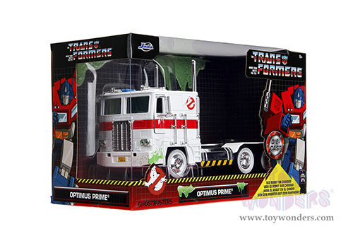 Jada Toys - Hollywood Rides | TRANSFORMERS G1 Optimus Prime® Truck Ghostbusters Ecto-1 Crossover (1/24, diecast model car, White) 35572