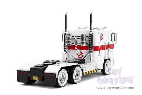 Jada Toys - Hollywood Rides | TRANSFORMERS G1 Optimus Prime® Truck Ghostbusters Ecto-1 Crossover (1/24, diecast model car, White) 35572