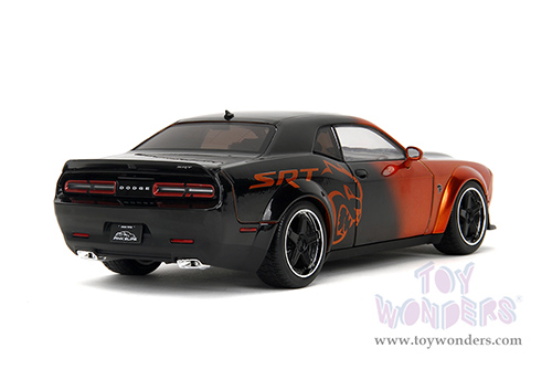 Jada Toys Pink Slips - Dodge Challenger SRT Hellcat Redeye Widebody with Display Base (2015, 1/18 scale diecast model car, Orange/Black) 35722