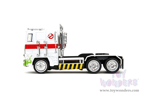 Jada Toys - Hollywood Rides | TRANSFORMERS G1 Optimus Prime® Truck Ghostbusters Ecto-1 Crossover (1/32, diecast model car, White) 35862