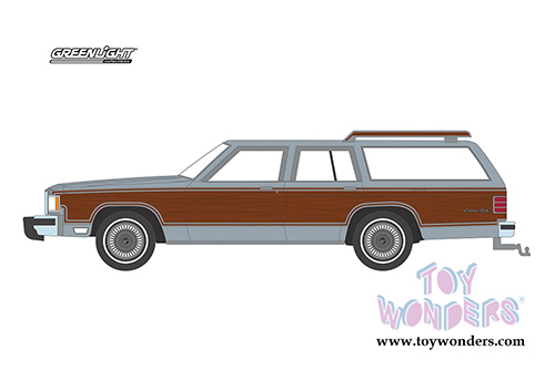 Greenlight - Estate Wagons Series 6 | Mercury Grand Marquis Colony Park (1981, 1/64 scale diecast model car, Dove Gray/Woodgrain) 36010E/48