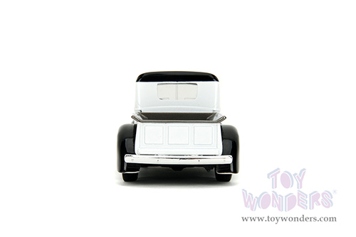 Jada Toys - Hollywood Rides | Disney Mickey Mouse Ford Pickup - Steamboat Willie Theme (1941, 1/32 scale diecast model car, Black/White) 36091