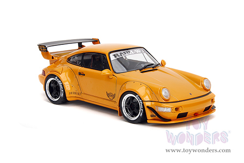 Jada Toys Pink Slips - Porsche RWB Body Kit Hibiki with Display Base (2016, 1/18 scale diecast model car, Glossy Orange) 36383