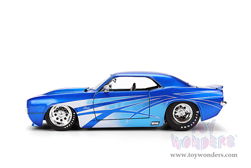 Jada Toys Bigtime Muscle - Chevrolet® Camaro® (1969, 1/24 scale diecast model car, Candy Blue) 36461