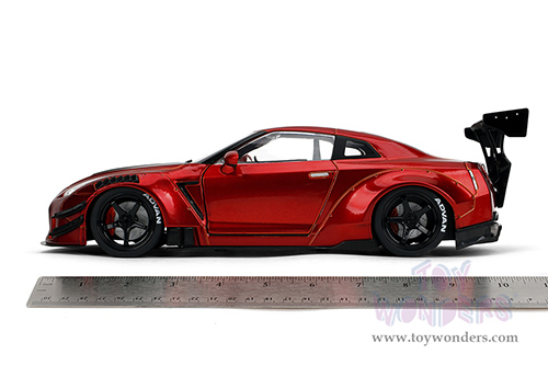 Jada Toys Pink Slips - Nissan GT-R (R35) with Liberty Walk Body Kit 2.0 and Display Base (1/18 scale diecast model car, Candy Red) 36465