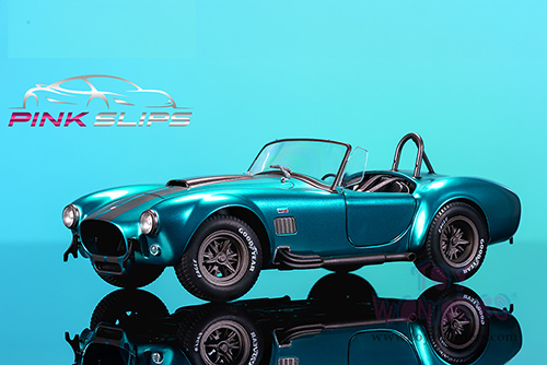 Jada Toys Pink Slips - Shelby® Cobra 427 MK2 with Display Base (1/18 scale diecast model car, Candy Teal) 36467