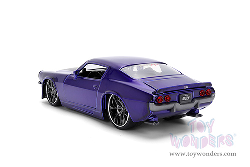 Jada Toys Bigtime Muscle - Chevrolet® Camaro® Z28 (1971, 1/24 scale diecast model car, Purple) 36592