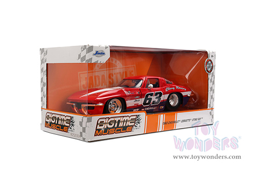 Jada Toys Bigtime Muscle - Chevrolet® Corvette® Stingray #63 - Chevy Racing (1963, 1/24 scale diecast model car, Red/White strips) 36594