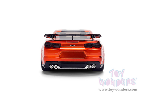 Jada Toys Bigtime Muscle - Chevrolet® Camaro® ZL1 1LE (2024, 1/24 scale diecast model car, Candy Copper) 36596