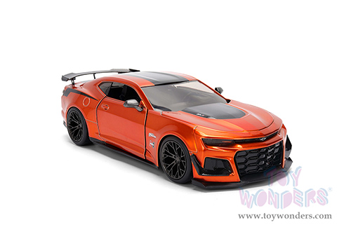 Jada Toys Bigtime Muscle - Chevrolet® Camaro® ZL1 1LE (2024, 1/24 scale diecast model car, Candy Copper) 36596