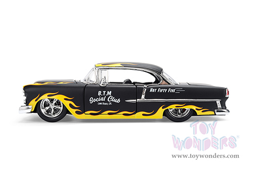 Jada Toys Bigtime Muscle - Chevrolet® Bel Air® "BTM Social Club" (1955, 1/24 scale diecast model car, Black/Yellow Flames) 36606