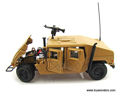 Hummer Humvee w Gun 36874 1 18 scale Maisto Premiere wholesale diecast model car