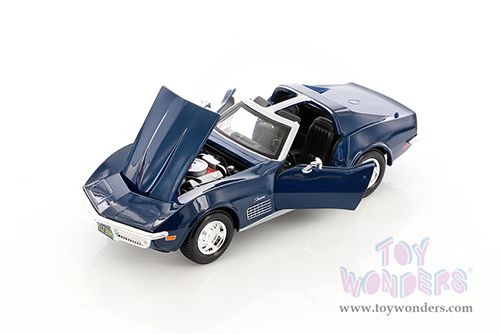 Showcasts® Collectibles - Chevrolet® Corvette® T-Top (1970, 1/24 scale diecast model car, Asstd.) 37202/2 MAP: $19.99