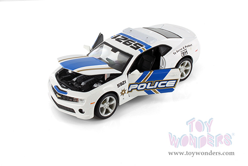 Showcasts® Collectibles - Chevrolet® Camaro® SS RS Police (2010, 1/24 scale diecast model car, White/Blue stripes) 37208 MAP: $19.99