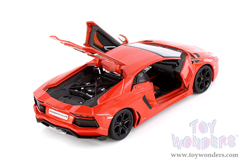 Showcasts® Collectibles - Lamborghini Aventador Coupé (1/24 scale diecast model car, Orange) 37210 MAP: $19.99