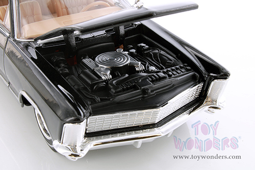 Showcasts® Collectibles - Buick™ Riviera™ Hardtop (1965, 1/26 scale diecast model car, Asstd.) 37214 MAP: $19.99 