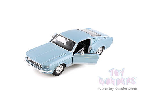 Showcasts® Collectibles - Ford Mustang GT-500 Hard Top (1967, 1/24 scale diecast model car, Asstd.) 37260/2 MAP: $19.99