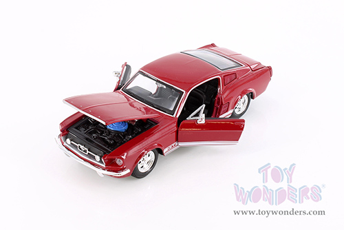 Showcasts® Collectibles - Ford Mustang GT-500 Hard Top (1967, 1/24 scale diecast model car, Asstd.) 37260/2 MAP: $19.99