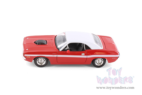 Showcasts® Collectibles - Dodge Challenger R/T Coupe Soft Top (1970, 1/24 scale diecast model car, Red) 37263 MAP: $19.99