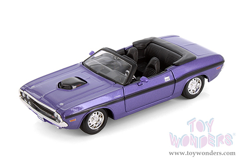 Showcasts® Collectibles - Dodge Challenger R/T Convertible (1970, 1/24 scale diecast model car, Purple) 37264 MAP: $19.99