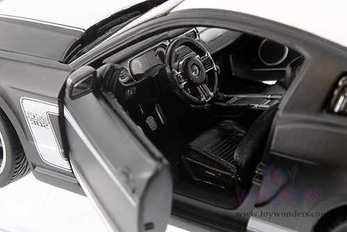 Showcasts® Collectibles - Ford Mustang Boss 302 Hardtop (2012, 1/24 scale diecast model car, Asstd.) 37269 MAP: $19.99