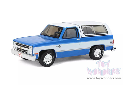 Greenlight - Barrett Jackson Series 11 | Chevrolet&reg; K5 Blazer Custom (Lot #534) (1984, 1/64 scale diecast model car, Blue and White) 37270D/48