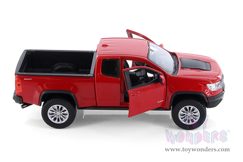 Showcasts® Collectibles - Chevrolet® Colorado ZR2 Pickup Truck (2017, 1/27 scale diecast model car, Asstd.) 37517 MAP: $19.99