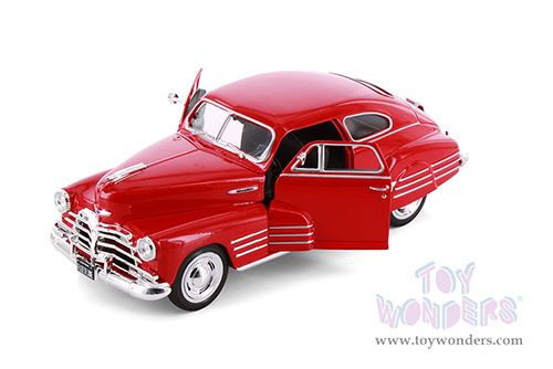 Showcasts® Collectibles - Chevrolet® Fleetline Aerosedan (1948, 1/25 scale diecast model car, Asstd.) 37921 MAP: $19.99