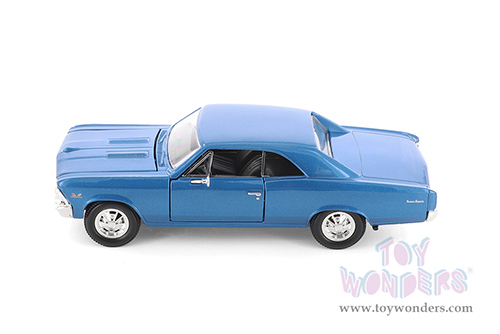 Showcasts® Collectibles - Chevrolet® Chevelle® SS™ 396 Hardtop (1966, 1/24 scale diecast model car, Blue) 37960 MAP: $19.99