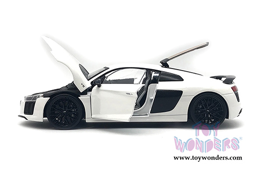 Maisto Exclusive - Audi R8 V10 Plus Hard Top (1/18 scale diecast model car, White) 38135W