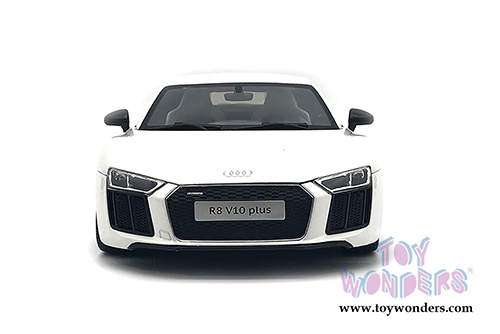 Maisto Exclusive - Audi R8 V10 Plus Hard Top (1/18 scale diecast model car, White) 38135W