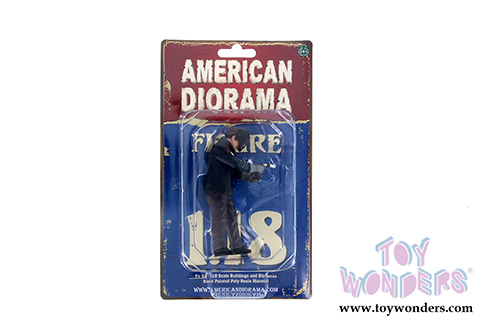 American Diorama Figurine - The Chop Shop Mr. Welder Figure (1/18  scale, Black/Brown) 38159
