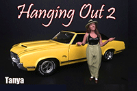 American Diorama Figurine - Hanging Out 2 Tanya Figure (1/18  scale, Green/Black) 38188