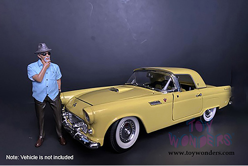 American Diorama Figurine - Weekend Car Show Figure I (1/24  scale, Brown/Blue) 38309
