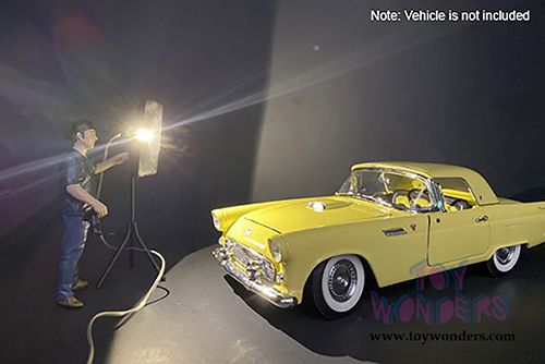 American Diorama Figurine - Weekend Car Show Figure V (1/18  scale, Blue/Gray) 38213