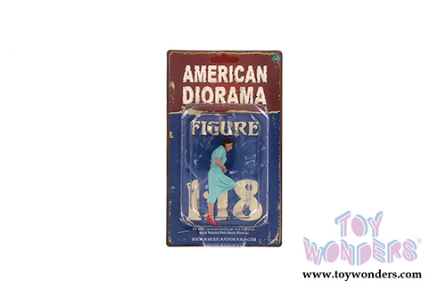 American Diorama Figurine - Sitting Lovers Figure II (1/18  scale, Green) 38231