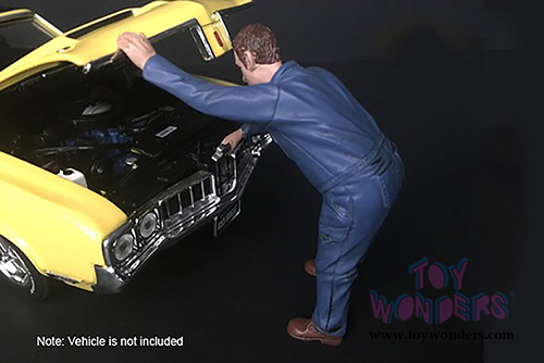 American Diorama Figurine - Mechanic Classic Frank Under the Hood (1/24 scale, Blue) 38279