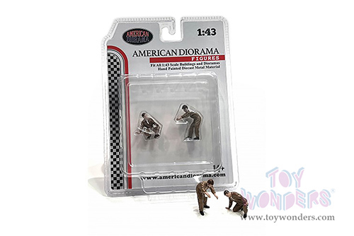 American Diorama Figurine - Race Day Metal Figures Set 5 (1/43 scale, Asstd.) 38363