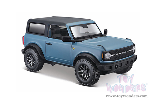Showcasts® Collectibles - Ford Bronco Badlands (2021, 1/24 scale diecast model car, Area 51 Blue) 38530BU MAP: $22.99