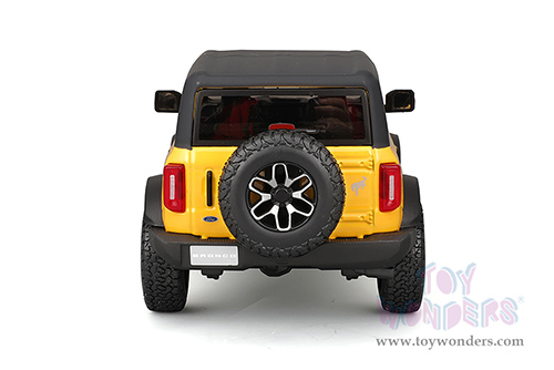 Showcasts® Collectibles - Ford Bronco Badlands (2021, 1/24 scale diecast model car, Yellow) 38530YL MAP: $22.99