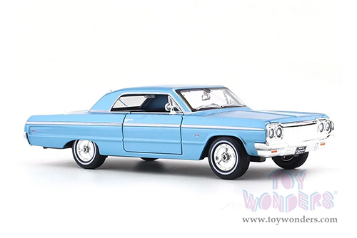 Showcasts® Collectibles - Chevrolet® Impala™ SS™ Hardtop (1964, 1/24 scale diecast model car, Blue) 38908BU MAP: $22.99