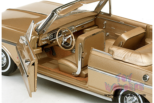 Sun Star USA - Chevrolet Nova Open Convertible (1963, 1/18 scale diecast model car, Saddle Tan) 3975