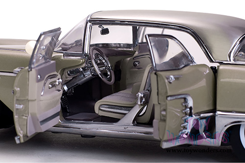 Sun Star USA - Cadillac Eldorado Brougham Hard Top (1957, 1/18 scale diecast model car, Kenya Beige) 4013BE