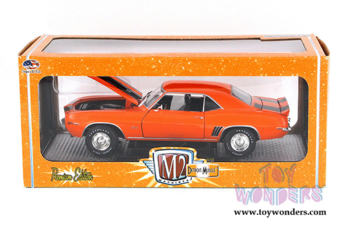 Castline M2 Machines Detroit - Muscle Premium - Chevy Camaro Z28 Hard Top (1969, 1/24 scale diecast model car, Orange) 40300/48D