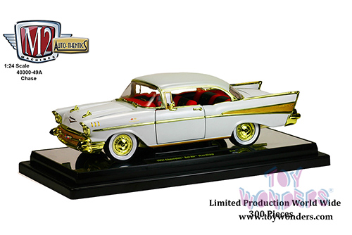 Castline M2 Machines Auto-Thentics - Chevrolet Bel Air Hard Top (1957, 1/24 scale diecast model car, Imperial Ivory) 40300/49A