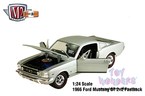 Castline M2 Machines Detroit-Muscle Premium - Ford Mustang GT 2 + 2 Fastback Hard Top (1966, 1/24 scale diecast model car, Silver Frost) 40300/49D
