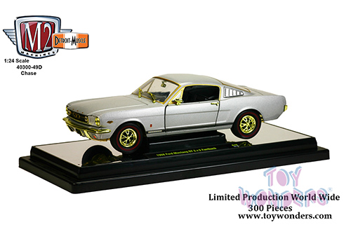 Castline M2 Machines Detroit-Muscle Premium - Ford Mustang GT 2 + 2 Fastback Hard Top (1966, 1/24 scale diecast model car, Silver Frost) 40300/49D